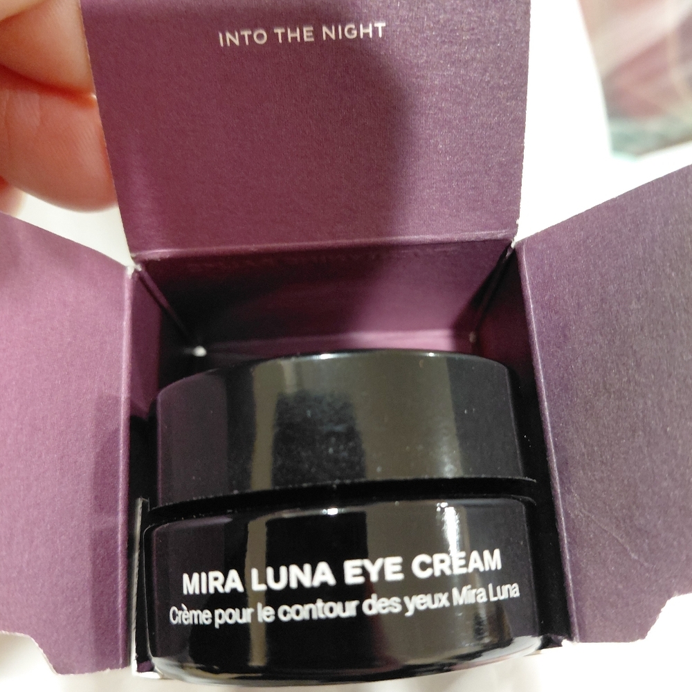 Twenty nine palms mira luna Eye Cream